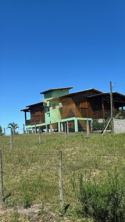 Imóvel com 2 Quartos à Venda,  em Arroio - Imbituba