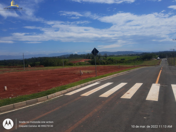 Imagem Terreno à Venda, 360 m² em Primeira Linha - Criciúma Imagem Terreno à Venda, 360 m² em Primeira Linha - Criciúma