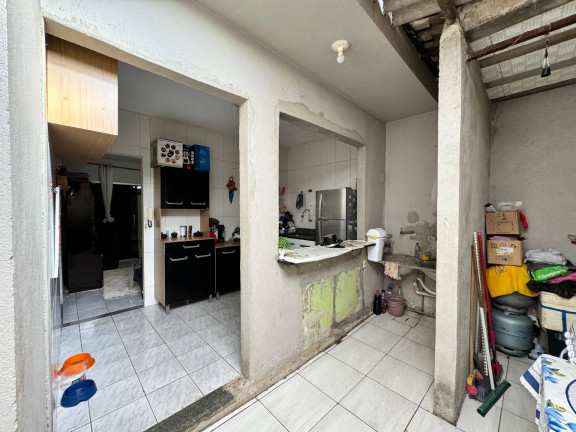 Imagem Casa com 3 Quartos à Venda, 140 m² em São Pedro - Esmeraldas