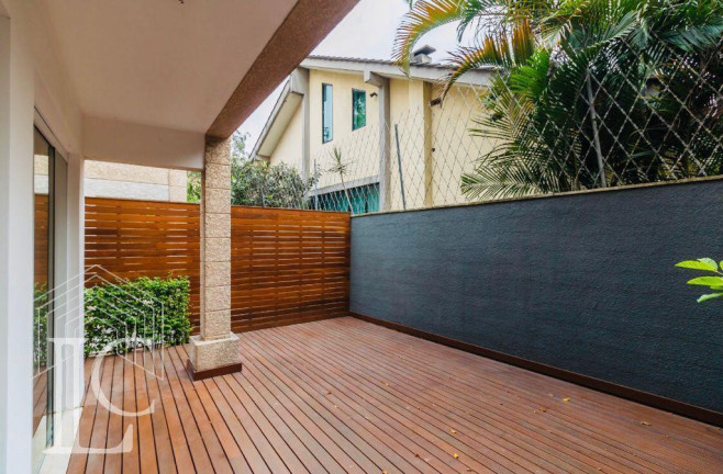 Imagem Casa com 3 Quartos à Venda, 300 m² em Morumbi - São Paulo