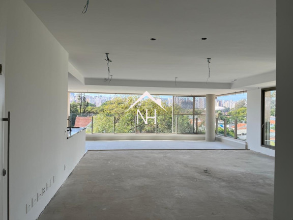 Apartamento com 3 Quartos à Venda, 239 m² em Jardim América - São Paulo