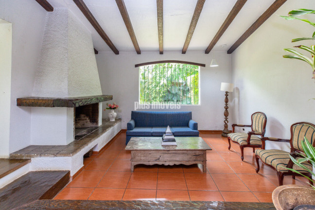 Imagem Casa com 3 Quartos à Venda, 400 m² em Alto De Pinheiros - São Paulo Imagem Casa com 3 Quartos à Venda, 400 m² em Alto De Pinheiros - São Paulo