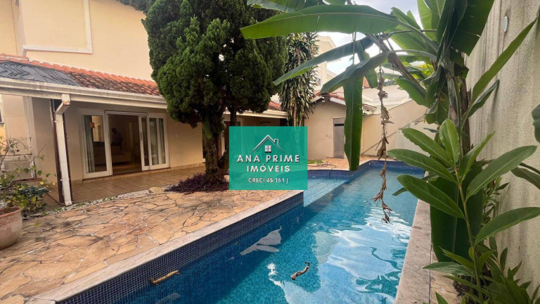 Sobrado com 4 Quartos à Venda, 360 m² em Jardim Das Colinas - São José Dos Campos