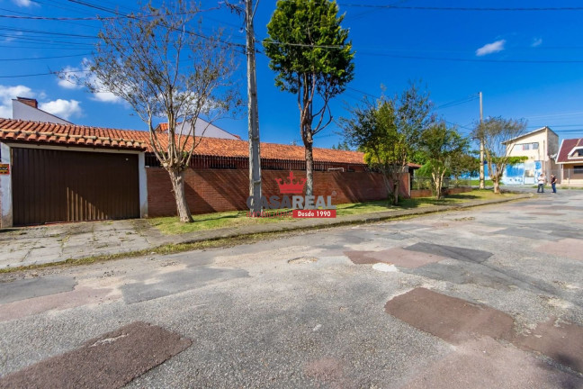 Casa com 3 Quartos à Venda, 213 m² em Jardim Das Américas - Curitiba