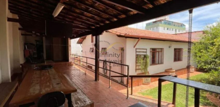 Imagem Casa com 4 Quartos à Venda, 315 m² em Castelo - Belo Horizonte Imagem Casa com 4 Quartos à Venda, 315 m² em Castelo - Belo Horizonte