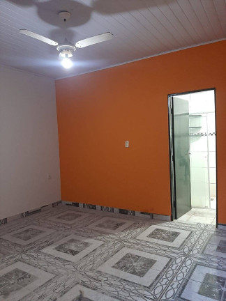 Imagem Casa com 3 Quartos à Venda,  em Construmat - Várzea Grande