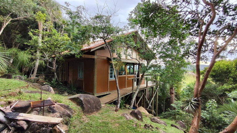 Imagem Imóvel com 2 Quartos à Venda, em Praia Do Rosa - Imbituba Imagem Imóvel com 2 Quartos à Venda, em Praia Do Rosa - Imbituba