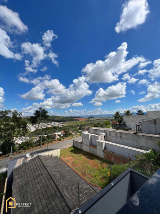 Casa com 2 Quartos à Venda,  em Residencial Estoril - Taubaté
