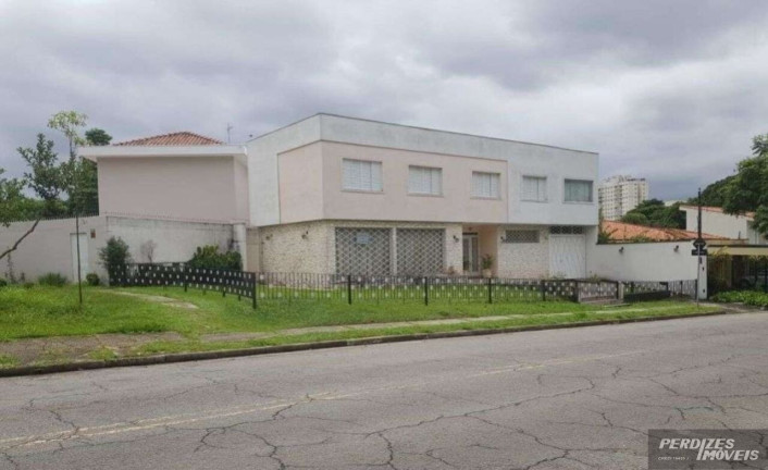 Casa com 4 Quartos à Venda ou Locação, 400 m² em Alto Da Lapa - São Paulo