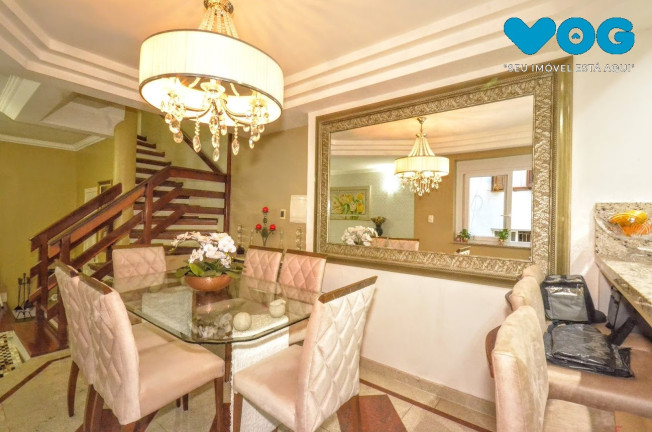 Imagem Casa com 4 Quartos à Venda, 220 m² em Centro Histórico - Porto Alegre
