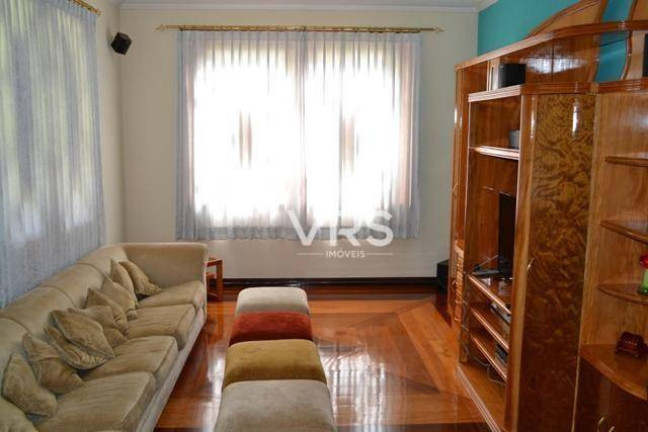 Imagem Casa com 5 Quartos à Venda, 600 m² em Parque Do Imbui - Teresópolis Imagem Casa com 5 Quartos à Venda, 600 m² em Parque Do Imbui - Teresópolis