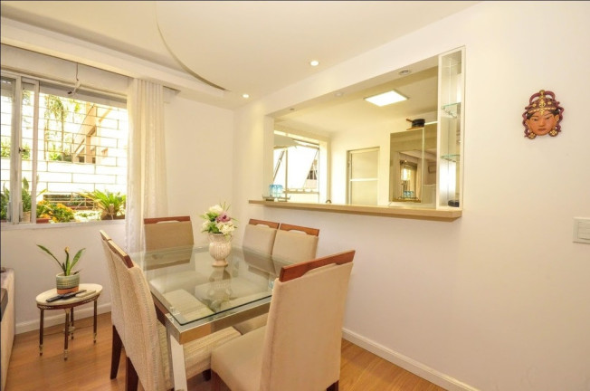 Imagem Apartamento com 2 Quartos à Venda, 82 m² em Bela Vista - Porto Alegre
