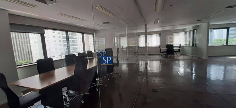 Sala Comercial para Alugar, 240 m² em Cidade Monções - São Paulo