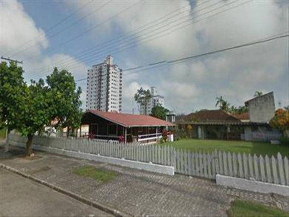Casa com 3 Quartos à Venda, 200 m² em Solemar - Praia Grande