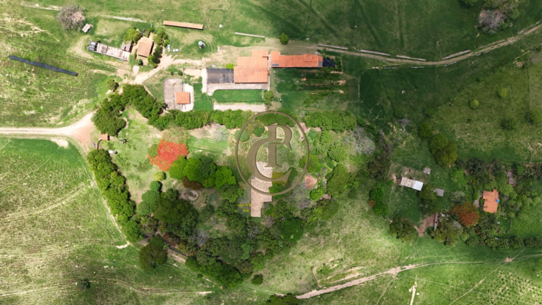 Imagem Fazenda à Venda,  em Morro Da Carça - Curvelo
