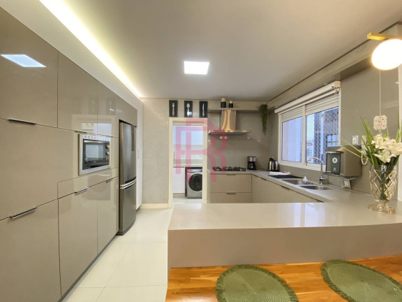 Imagem Apartamento com 4 Quartos à Venda, 137 m² em Centro - Balneário Camboriú Imagem Apartamento com 4 Quartos à Venda, 137 m² em Centro - Balneário Camboriú