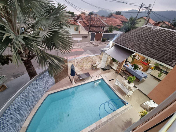 Imagem Casa com 4 Quartos à Venda, 180 m² em Piratininga - Niterói Imagem Casa com 4 Quartos à Venda, 180 m² em Piratininga - Niterói