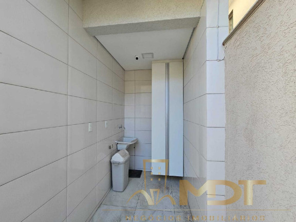 Imagem Casa com 3 Quartos à Venda, 190 m² em Itapoã - Belo Horizonte