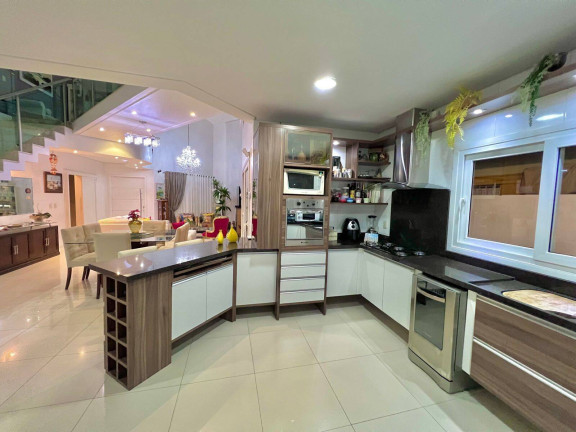 Imagem Casa com 4 Quartos à Venda, 30 m² em Atlantida - Xangri-lá Imagem Casa com 4 Quartos à Venda, 30 m² em Atlantida - Xangri-lá