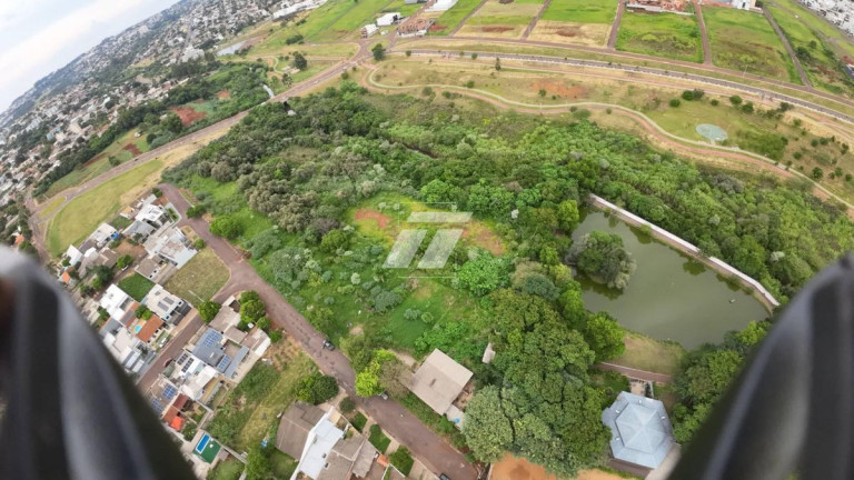 Casa à Venda,  em Parque Verde - Cascavel