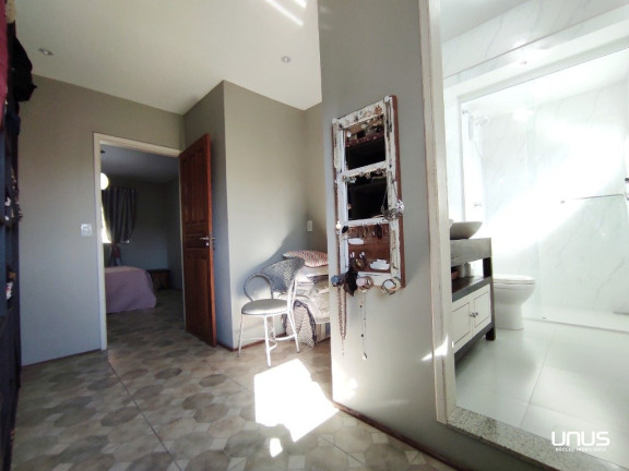 Imagem Casa com 3 Quartos à Venda, 340 m² em Jardim Atlântico - Florianópolis