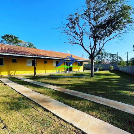 Chácara com 3 Quartos à Venda, 527 m² em Chácara Brasil - Atibaia