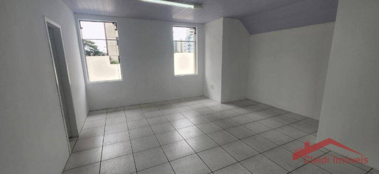 Imagem Casa para Alugar, 300 m² em Centro - Joinville