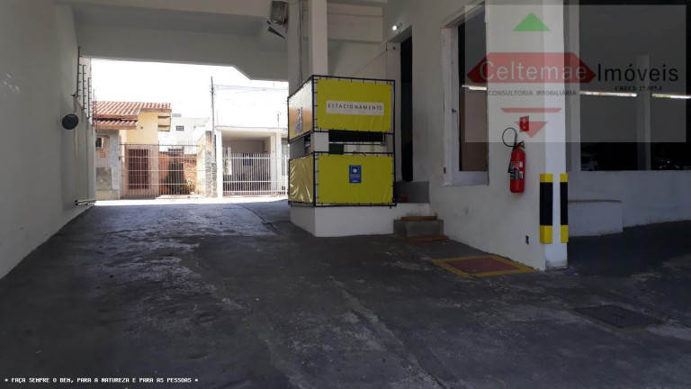 Imóvel Comercial para Alugar, 950 m² em Centro - Taubaté