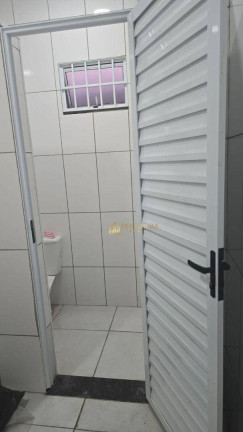 Galpão à Venda ou Locação, 240 m² em Jardim Satélite - São José Dos Campos