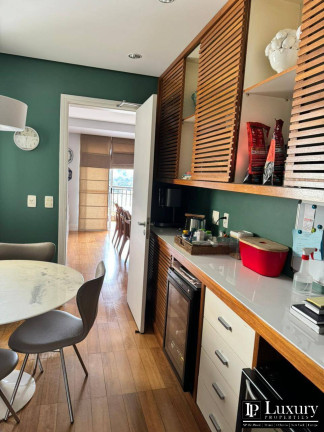 Imagem Apartamento com 2 Quartos à Venda, 212 m² em Vila Nova Conceição - São Paulo