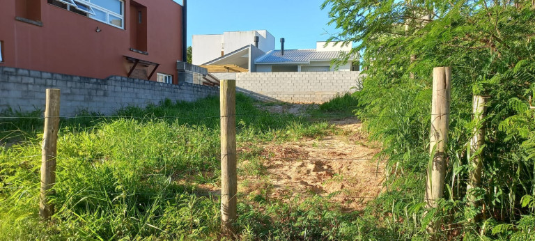 Imagem Terreno à Venda, 250 m² em Ambrósio - Garopaba Imagem Terreno à Venda, 250 m² em Ambrósio - Garopaba
