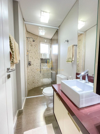 Imagem Apartamento com 3 Quartos à Venda, 136 m² em Barra Sul - Balneário Camboriú Imagem Apartamento com 3 Quartos à Venda, 136 m² em Barra Sul - Balneário Camboriú