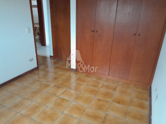Imagem Apartamento com 3 Quartos à Venda, 170 m² em Pitangueiras - Guarujá