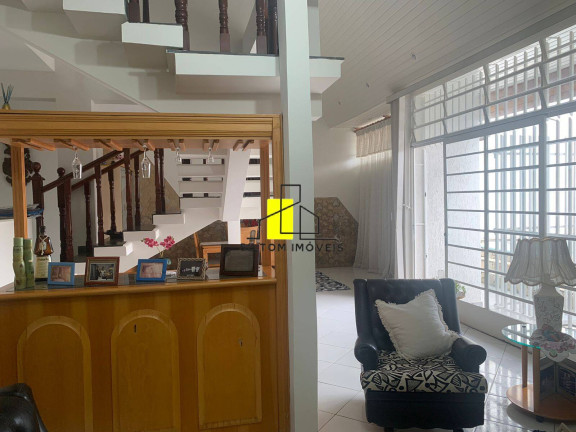 Imagem Sobrado com 3 Quartos à Venda, 190 m² em Jardim Maria Augusta - Taubaté Imagem Sobrado com 3 Quartos à Venda, 190 m² em Jardim Maria Augusta - Taubaté