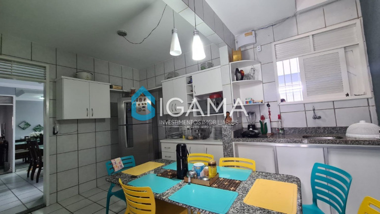 Imagem Casa com 3 Quartos à Venda, 240 m² em Nova Parnamirim - Parnamirim
