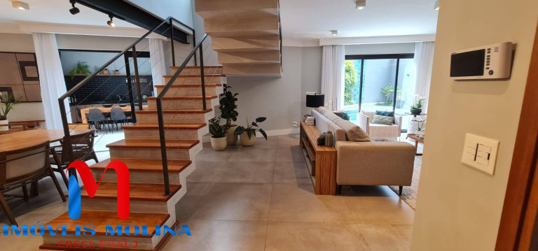 Imagem Sobrado com 4 Quartos à Venda, 321 m² em Jardim São Caetano - São Caetano Do Sul Imagem Sobrado com 4 Quartos à Venda, 321 m² em Jardim São Caetano - São Caetano Do Sul