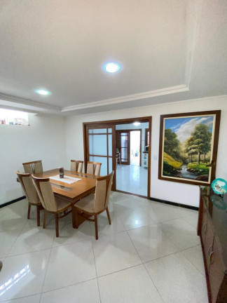 Imagem Casa com 2 Quartos à Venda, 170 m² em Sarandi - Porto Alegre