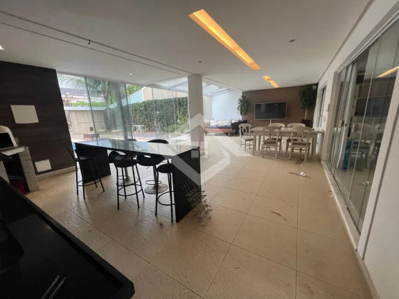 Foto do imóvel Casa com 4 Quartos à Venda, 350 m² em Barra Da Tijuca - Rio De Janeiro
