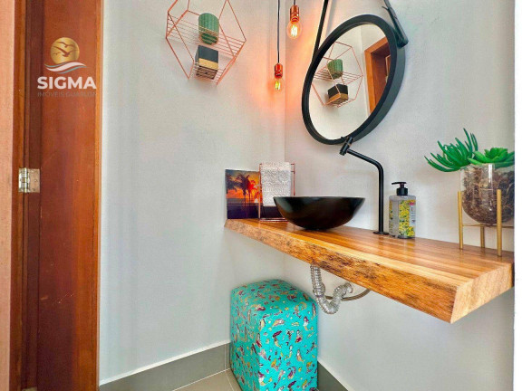 Imagem Casa com 4 Quartos à Venda, 275 m² em Pernambuco Ii - Guarujá Imagem Casa com 4 Quartos à Venda, 275 m² em Pernambuco Ii - Guarujá