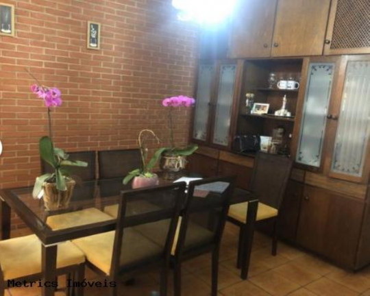 Imagem Sobrado com 3 Quartos à Venda, 340 m² em Vila Isabel Eber - Jundiaí