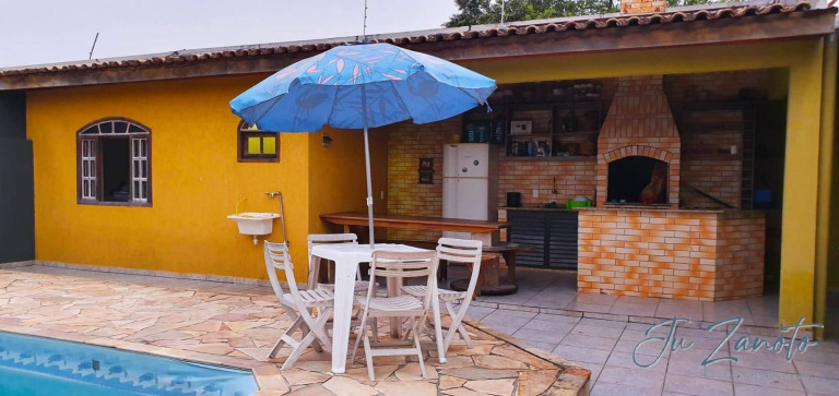Casa com 4 Quartos à Venda, 218 m² em Cohapar - Matinhos