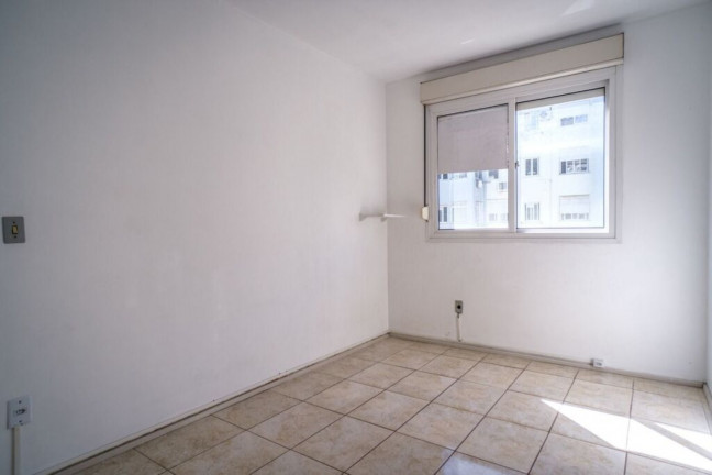 Imagem Imóvel com 1 Quarto à Venda, 35 m² em Farrapos - Porto Alegre Imagem Imóvel com 1 Quarto à Venda, 35 m² em Farrapos - Porto Alegre