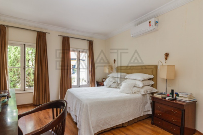 Imagem Casa com 3 Quartos à Venda, 332 m² em Jardim Paulistano - São Paulo
