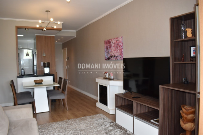 Imagem Imóvel com 2 Quartos à Venda, 75 m² em Região De Capivari - Campos Do Jordão Imagem Imóvel com 2 Quartos à Venda, 75 m² em Região De Capivari - Campos Do Jordão