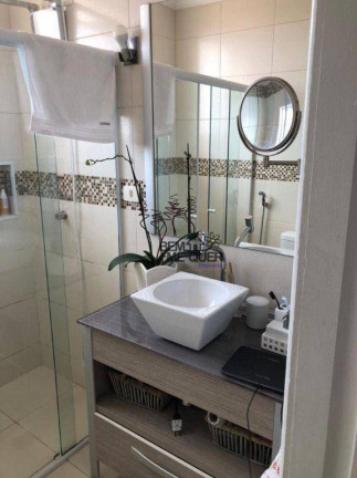 Imagem Sobrado com 3 Quartos à Venda, 255 m² em Parque Maria Domitila - São Paulo Imagem Sobrado com 3 Quartos à Venda, 255 m² em Parque Maria Domitila - São Paulo