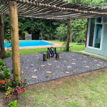 Imagem Casa com 5 Quartos à Venda, em Macaé Imagem Casa com 5 Quartos à Venda, em Macaé