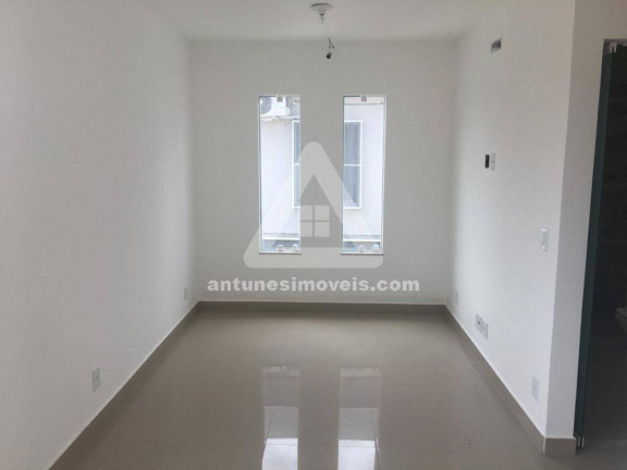 Imagem Casa com 4 Quartos à Venda, 150 m² em Palmeiras - Cabo Frio Imagem Casa com 4 Quartos à Venda, 150 m² em Palmeiras - Cabo Frio
