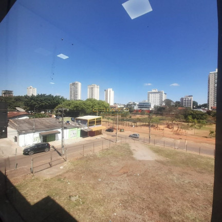 Sala Comercial à Venda, 66 m² em Jundiaí - Anápolis
