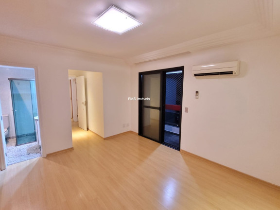 Imagem Imóvel com 4 Quartos à Venda, 143 m² em Itaim Bibi - São Paulo