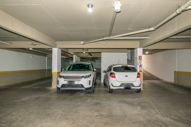 Imagem Imóvel com 2 Quartos à Venda, em Petrópolis - Porto Alegre Imagem Imóvel com 2 Quartos à Venda, em Petrópolis - Porto Alegre